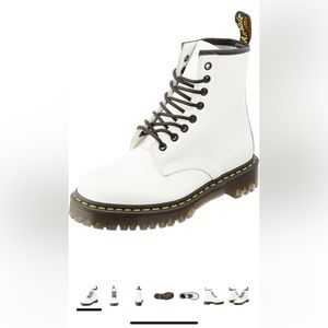 Size 5, white smooth leather, Dr. Martens